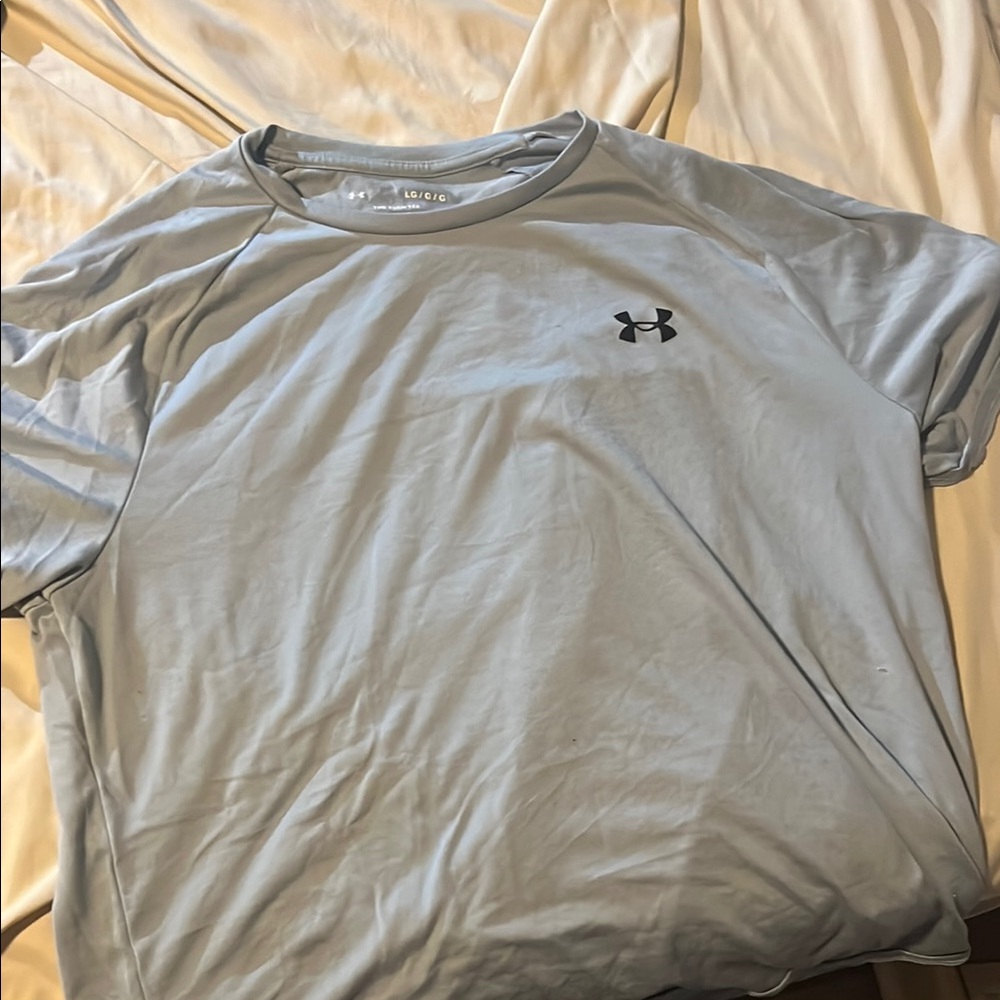 Under Armour Gray Short Sleeve Tee Classic Crew Neck